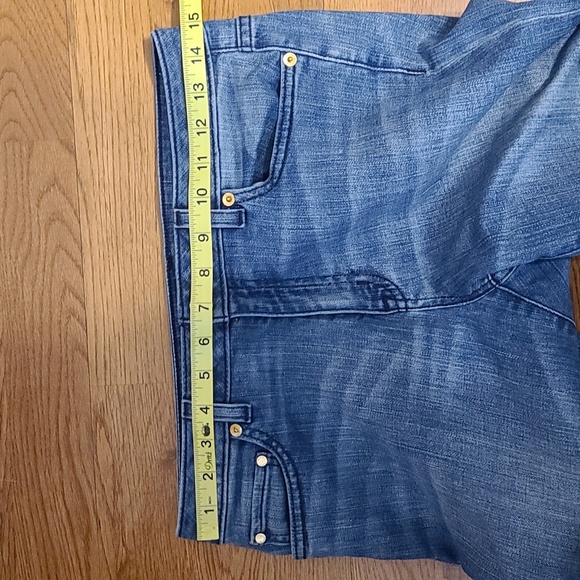 Michael Kors Women's Blue Denim Flared Jeans (Sz 6) - Picture 6 of 10